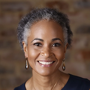 Dr Claudelle von Eck